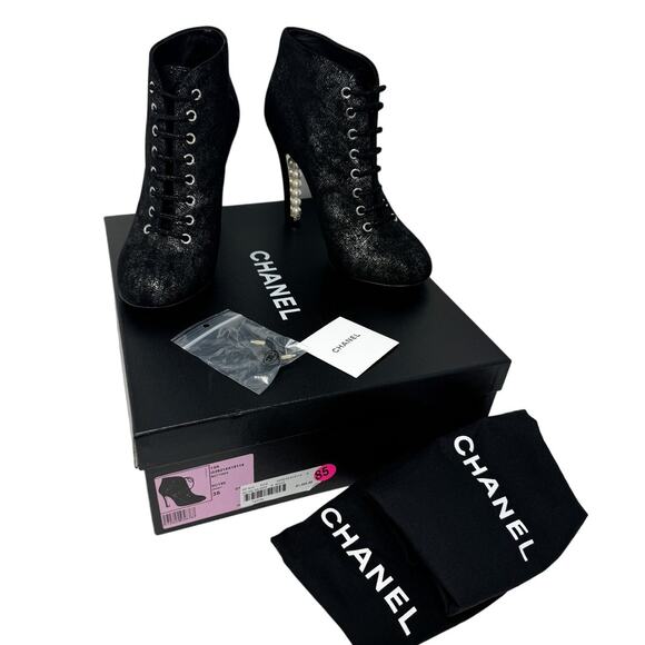 Chanel Pearl Heel CC logo Victorian Lace Up Ankle Boots black silver size 38 - Picture 2 of 14
